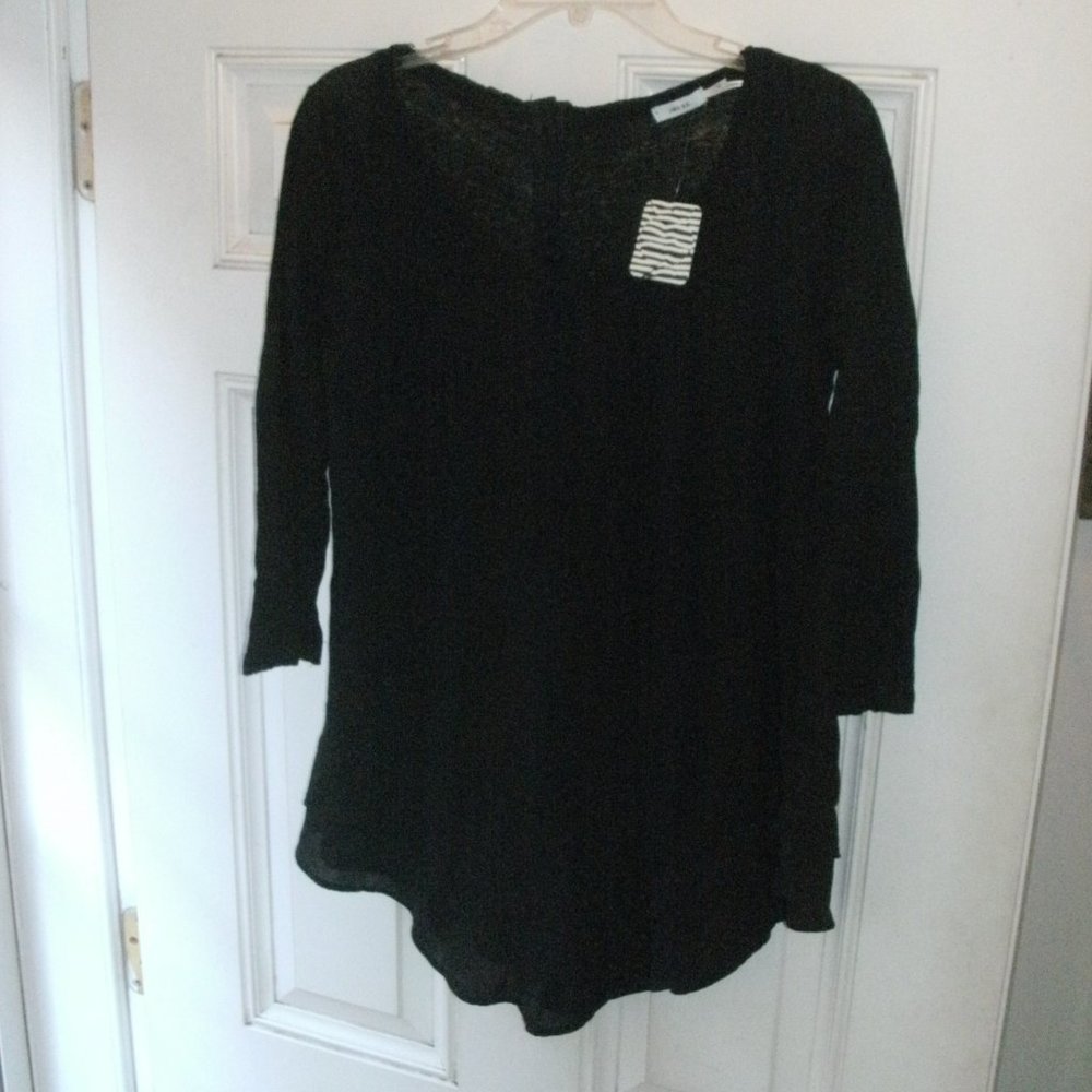 NWT Kimchi Blue Black Linen & Cotton Long Sleeve Round Neck Chiffon Ruffle Top M